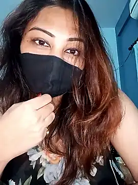 Snapshot of Cute-mona chatting on 03/08/25, 09:06 Cute-mona online show from 03/08/25, 09:06