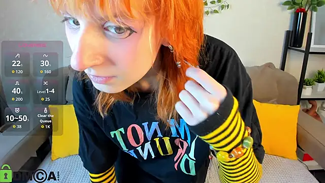 Little Chips online show from 11/02/25, 05:26