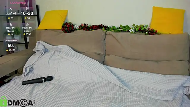 Snapshot of Little_Chips chatting on 01/12/26, 05:18 Little Chips online show from 01/12/26, 05:18