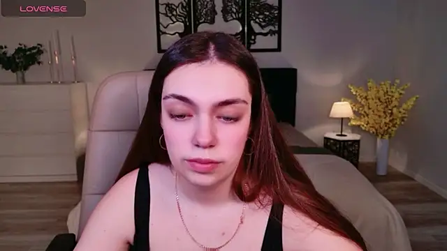 DaniellaLovely online show from 11/17/25, 11:05