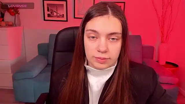 DaniellaLovely online show from 12/04/25, 07:06