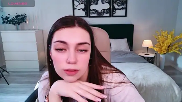 Snapshot of DaniellaLovely chatting on 02/05/26, 10:53 DaniellaLovely online show from 02/05/26, 10:53