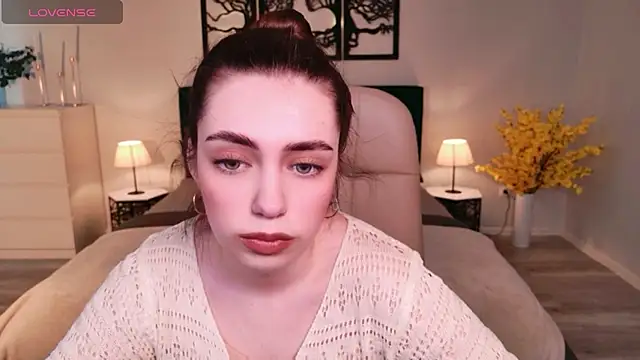 Snapshot of DaniellaLovely chatting on 02/17/26, 11:18 DaniellaLovely online show from 02/17/26, 11:18