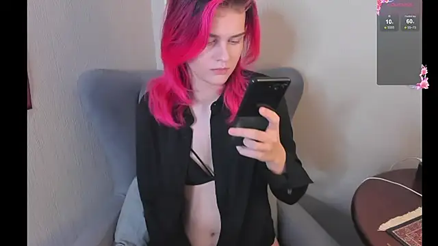 JulieTaylors online show from 12/14/25, 09:08