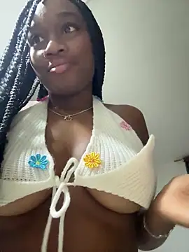 Snapshot of EscorpiLeoncita chatting on 02/18/26, 04:52 EscorpiLeoncita online show from 02/18/26, 04:52