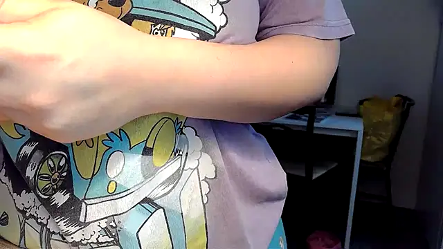 Snapshot of Kittyymaze1 chatting on 01/12/26, 02:00 Kittyymaze1 online show from 01/12/26, 02:00