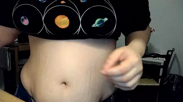 Snapshot of Kittyymaze1 chatting on 01/17/26, 11:48 Kittyymaze1 online show from 01/17/26, 11:48