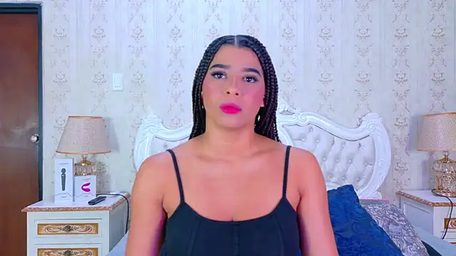 TiaraRosse online show from 09/13/25, 12:38