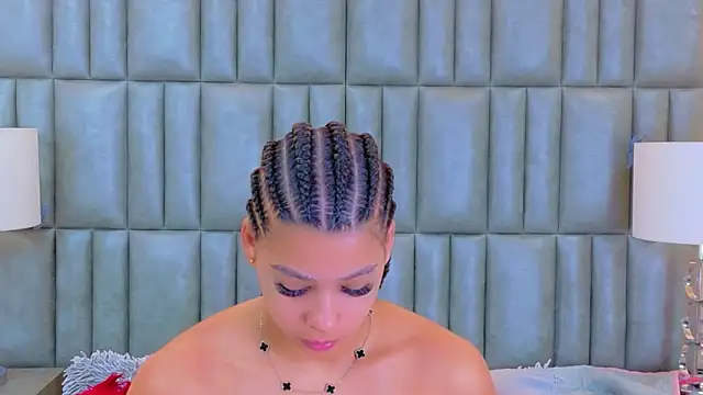 TiaraRosse online show from 03/15/26, 12:33