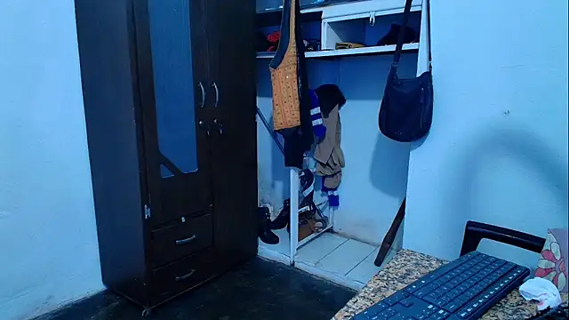 Oh Tique online show from 01/07/26, 01:02