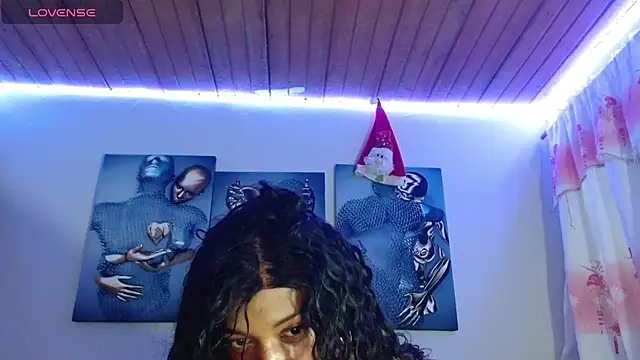 Snapshot of Maidi_ chatting on 01/03/25, 01:03 Maidi online show from 01/03/25, 01:03