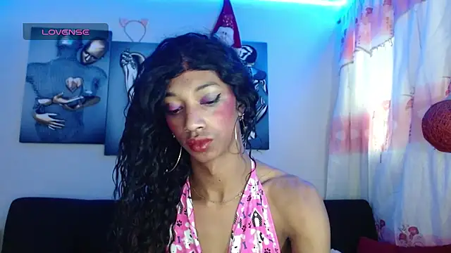 Snapshot of Maidi_ chatting on 01/10/25, 05:13 Maidi online show from 01/10/25, 05:13