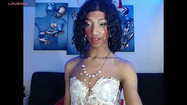 Snapshot of Maidi_ chatting on 01/22/25, 04:23 Maidi online show from 01/22/25, 04:23