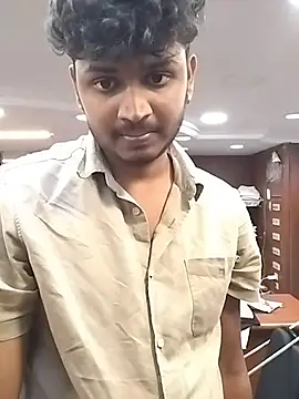 Snapshot of heartless__95 chatting on 02/18/26, 06:42 heartless 95 online show from 02/18/26, 06:42