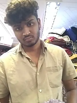 Snapshot of heartless__95 chatting on 02/19/26, 07:04 heartless 95 online show from 02/19/26, 07:04