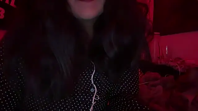 Snapshot of inarahh chatting on 02/11/25, 01:41 inarahh online show from 02/11/25, 01:41