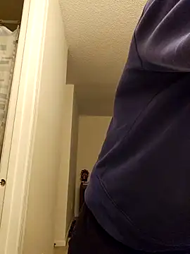 Bigtater1999 online show from 12/13/24, 10:13