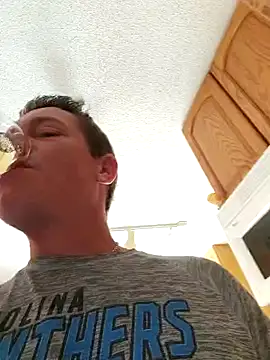 Bigtater1999 online show from 01/01/25, 08:15