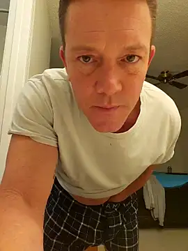 Bigtater1999 online show from 10/27/25, 10:03