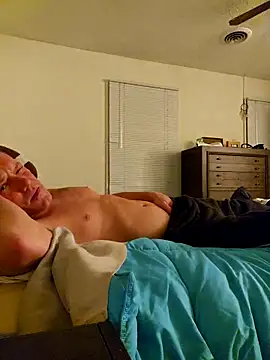 Bigtater1999 online show from 11/04/25, 12:54