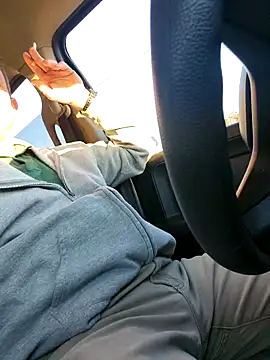 Bigtater1999 online show from 11/28/25, 12:41