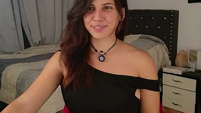 Snapshot of Sigrid- chatting on 06/13/26, 11:46 Sigrid- online show from 06/13/26, 11:46