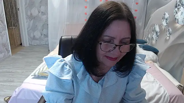 Snapshot of OlgaHottie chatting on 02/28/26, 12:00 OlgaHottie online show from 02/28/26, 12:00