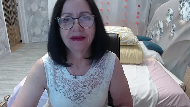 Snapshot of OlgaHottie chatting on 03/01/26, 11:29 OlgaHottie online show from 03/01/26, 11:29