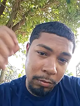 Snapshot of Pr3To021 chatting on 09/18/25, 04:09 Pr3To021 online show from 09/18/25, 04:09