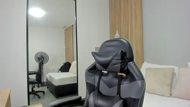 alma fenix online show from 01/10/26, 12:40