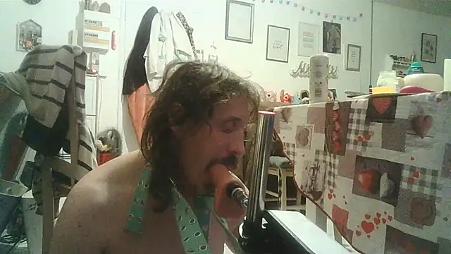 cyril020202 online show from 10/26/25, 09:42