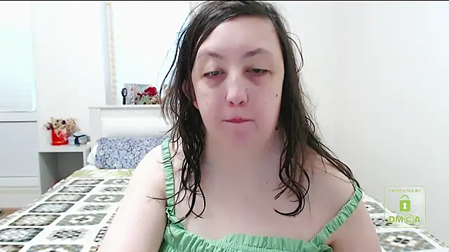 Snapshot of cute_and_hot chatting on 02/01/25, 09:43 cute and hot online show from 02/01/25, 09:43