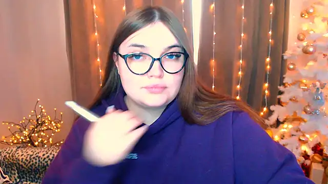 Snapshot of Emaaa_ua chatting on 12/13/24, 09:46 Emaaa ua online show from 12/13/24, 09:46