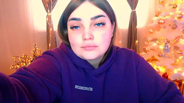 Snapshot of Emaaa_ua chatting on 12/18/24, 11:56 Emaaa ua online show from 12/18/24, 11:56