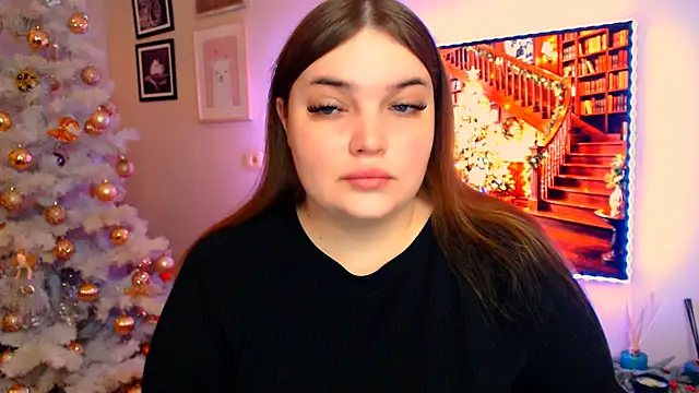 Snapshot of Emaaa_ua chatting on 12/24/24, 12:55 Emaaa ua online show from 12/24/24, 12:55