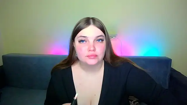 Snapshot of Emaaa_ua chatting on 02/03/25, 04:35 Emaaa ua online show from 02/03/25, 04:35