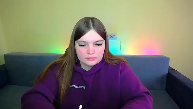 Snapshot of Emaaa_ua chatting on 02/12/25, 12:01 Emaaa ua online show from 02/12/25, 12:01