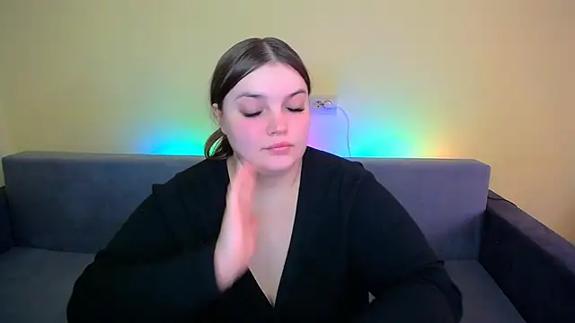 Snapshot of Emaaa_ua chatting on 02/20/25, 12:04 Emaaa ua online show from 02/20/25, 12:04