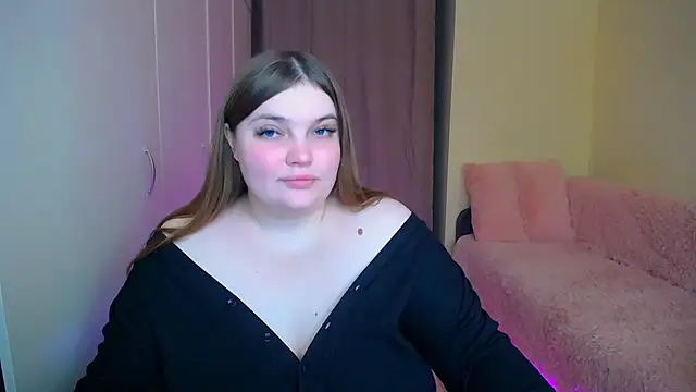 Snapshot of Emaaa_ua chatting on 02/21/25, 12:39 Emaaa ua online show from 02/21/25, 12:39