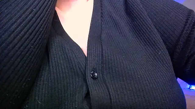 Snapshot of Emaaa_ua chatting on 03/19/25, 04:13 Emaaa ua online show from 03/19/25, 04:13