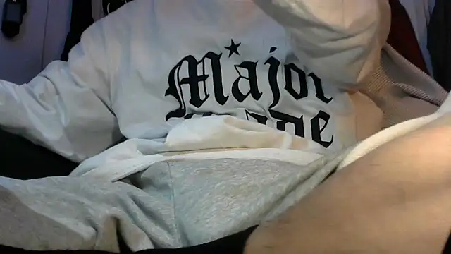 Snapshot of Ray175oo chatting on 02/02/26, 05:33 Ray175oo online show from 02/02/26, 05:33