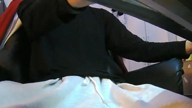 Snapshot of Ray175oo chatting on 02/07/26, 05:27 Ray175oo online show from 02/07/26, 05:27