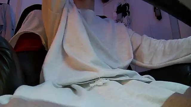 Snapshot of Ray175oo chatting on 02/21/26, 05:14 Ray175oo online show from 02/21/26, 05:14