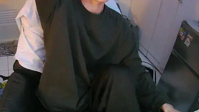 Snapshot of Ray175oo chatting on 03/12/26, 05:52 Ray175oo online show from 03/12/26, 05:52