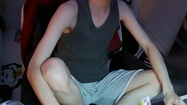 Snapshot of Ray175oo chatting on 04/02/26, 06:27 Ray175oo online show from 04/02/26, 06:27