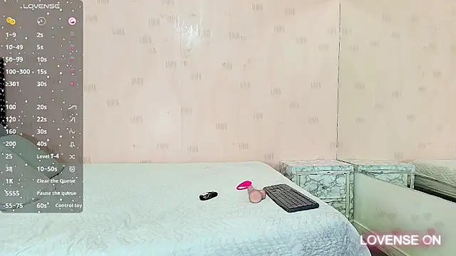 hotlatinateacher online show from 01/08/25, 02:25