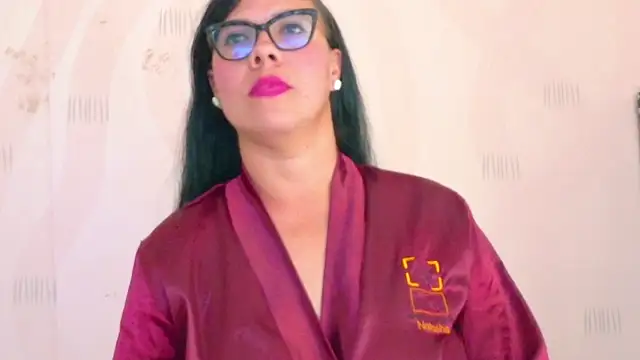 hotlatinateacher online show from 09/15/25, 07:58