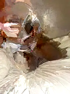 Snapshot of kellycam0 chatting on 10/18/25, 03:42 kellycam0 online show from 10/18/25, 03:42