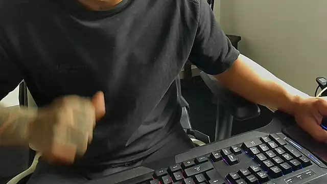 stebankechima online show from 10/20/25, 06:08