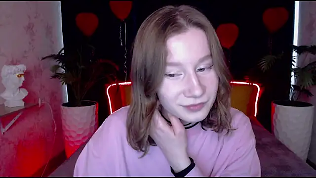 EnigmaSee online show from 03/10/25, 04:49